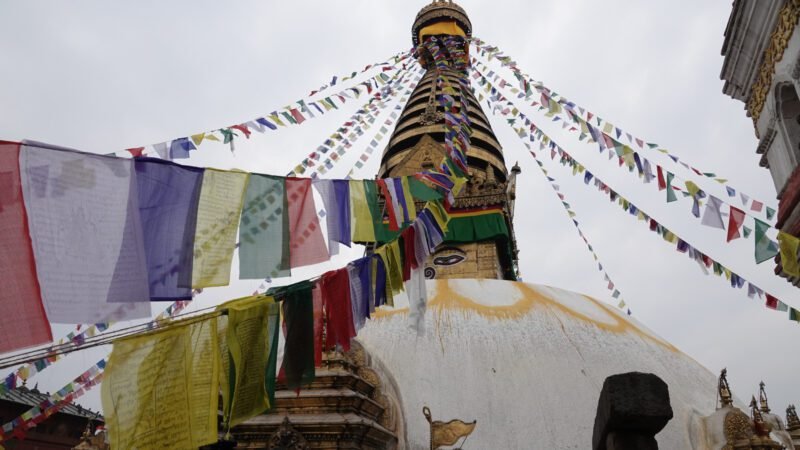 Swayambhunath mit Gebetsfahnen