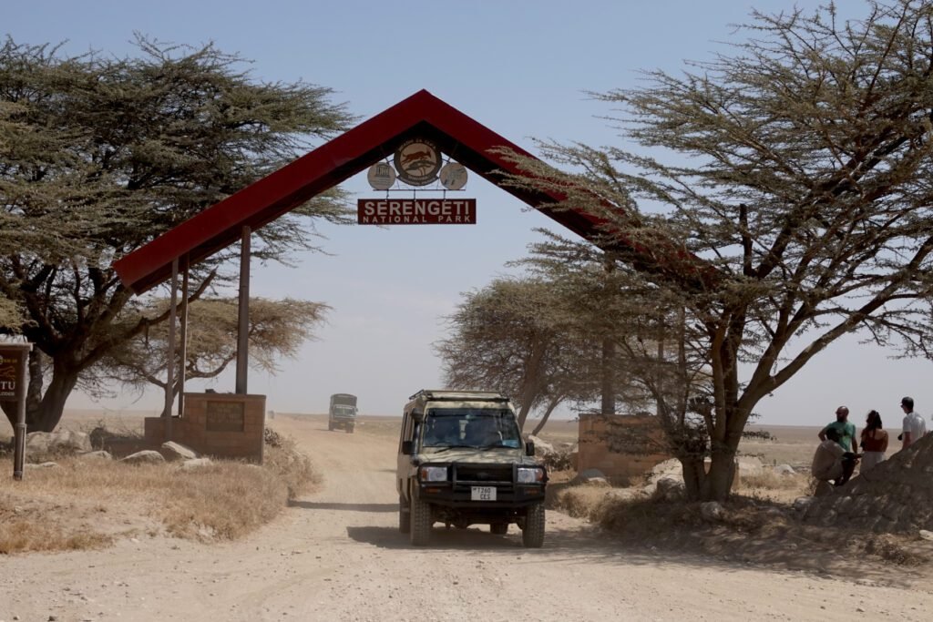 Eingang in den Serengeti Nationalpark