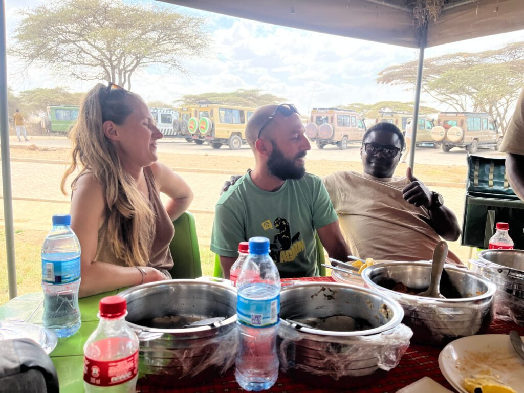 Mittagessen bei der Gruppensafari