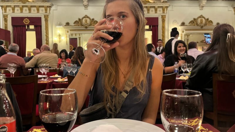 Zum ersten Mal Malbec Wein beim Tango