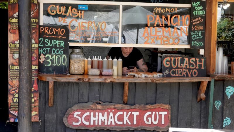 Essenstand in der Colonia Suiza