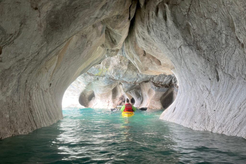 In den Marmorhöhlen