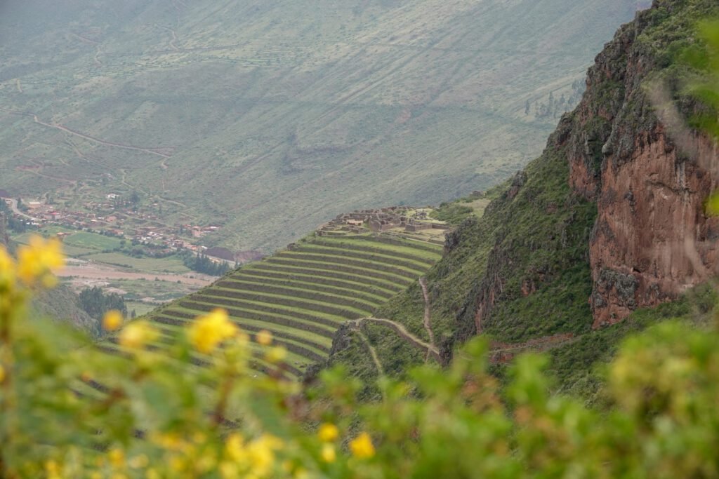 Terrassen und Ruinen von Písac
