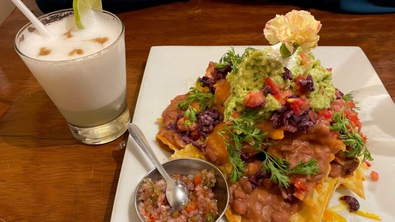 Nachos und Pisco Sour - das Nationalgetränk in Peru