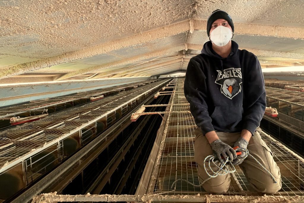 Mit Maske und Handschuhen rein in den Dreck!