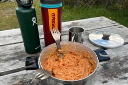 Nudeln mit Tomatensuppe